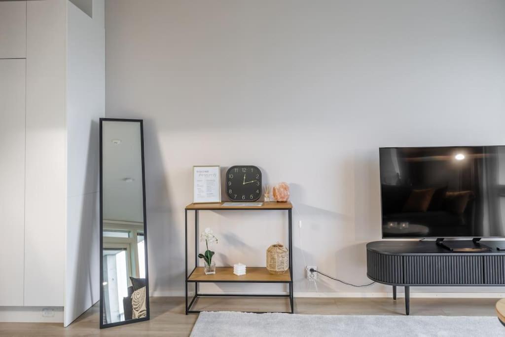 Koda Apartment - Taiga Suite - City Center - Free Wi-Fi Rovaniemi Kültér fotó